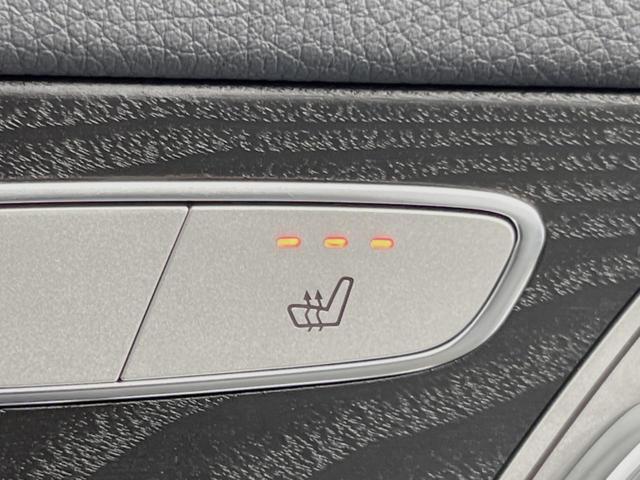 Ｃクラスステーションワゴン Ｃ２００　ステーションワゴン　スポーツ本革仕様　本革仕様　レーダーセーフティＰＫＧ　ＬＥＤヘッドランプ／アダプティブハイビーム　赤革シート　前席シートヒーター　ハンズフリーパワーバックドア　純正ナビ　バックカメラ　フルセグＴＶ　純正１８インチアルミ（8枚目）