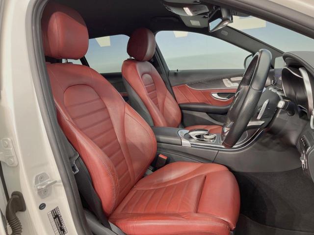 Ｃクラスステーションワゴン Ｃ２００　ステーションワゴン　スポーツ本革仕様　本革仕様　レーダーセーフティＰＫＧ　ＬＥＤヘッドランプ／アダプティブハイビーム　赤革シート　前席シートヒーター　ハンズフリーパワーバックドア　純正ナビ　バックカメラ　フルセグＴＶ　純正１８インチアルミ（11枚目）