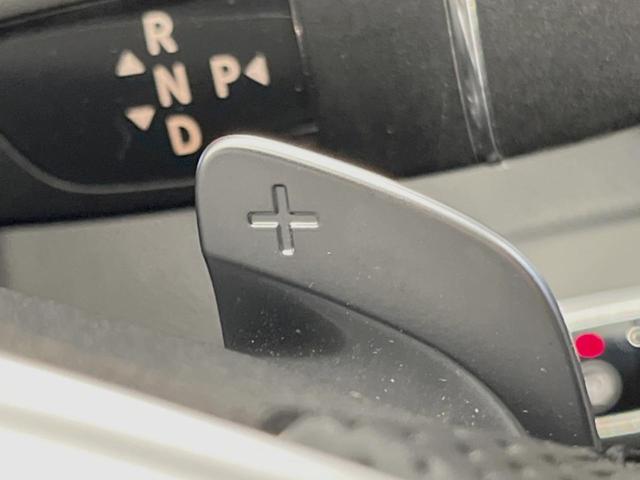 Ｃクラスステーションワゴン Ｃ２００　ステーションワゴン　スポーツ本革仕様　本革仕様　レーダーセーフティＰＫＧ　ＬＥＤヘッドランプ／アダプティブハイビーム　赤革シート　前席シートヒーター　ハンズフリーパワーバックドア　純正ナビ　バックカメラ　フルセグＴＶ　純正１８インチアルミ（52枚目）