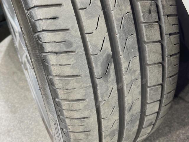 Ｃクラスステーションワゴン Ｃ２００　ステーションワゴン　スポーツ本革仕様　本革仕様　レーダーセーフティＰＫＧ　ＬＥＤヘッドランプ／アダプティブハイビーム　赤革シート　前席シートヒーター　ハンズフリーパワーバックドア　純正ナビ　バックカメラ　フルセグＴＶ　純正１８インチアルミ（61枚目）