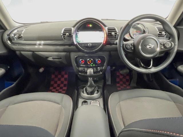 ＭＩＮＩ クーパーＤ　クラブマン　ペッパーＰＫＧ　アクティブクルーズコントロール　ＬＥＤヘッドランプ／ＬＥＤフォグランプ　リアビューカメラ／パークディスタンスコントロール（リア）　インテリジェントセーフティ　コンフォートアクセス（2枚目）