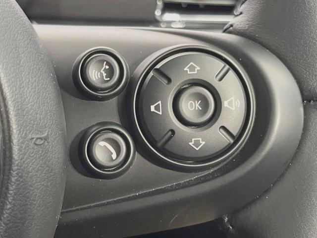 ＭＩＮＩ クーパーＤ　クラブマン　ペッパーＰＫＧ　アクティブクルーズコントロール　ＬＥＤヘッドランプ／ＬＥＤフォグランプ　リアビューカメラ／パークディスタンスコントロール（リア）　インテリジェントセーフティ　コンフォートアクセス（24枚目）