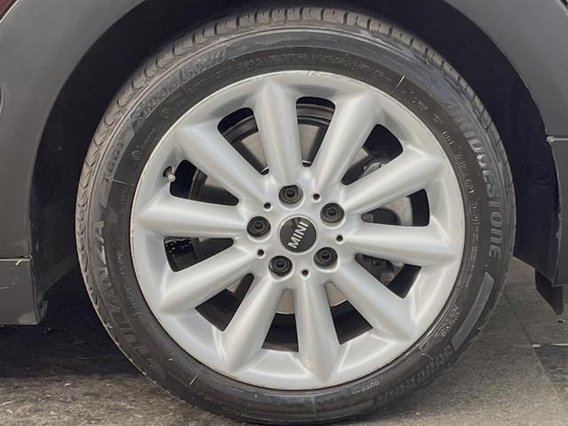 ＭＩＮＩ クーパーＤ　クラブマン　ペッパーＰＫＧ　アクティブクルーズコントロール　ＬＥＤヘッドランプ／ＬＥＤフォグランプ　リアビューカメラ／パークディスタンスコントロール（リア）　インテリジェントセーフティ　コンフォートアクセス（33枚目）