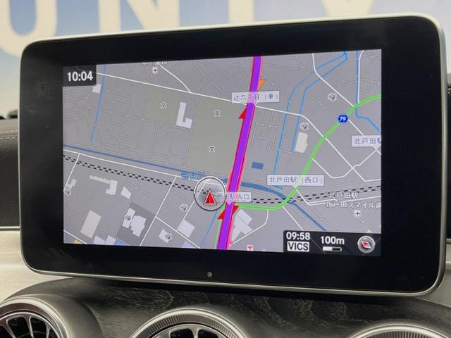 ●純正ナビ：一体感のあるナビは、高級感ある車内を演出してくれます。オーディオ機能も充実しておりますので、運転もより楽しめます♪