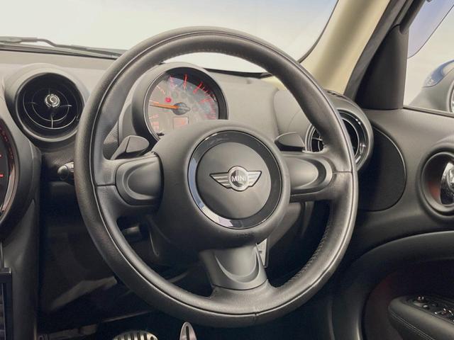 MINI クーパーSD クロスオーバー ディーゼルターボ パナソニック製ナビ フルセグTV バックカメラ Bluetooth接続 OZ製18インチアルミホイール HIDヘッドランプ LEDフォグランプ オートライト キーレス パドルシフト(9枚目)