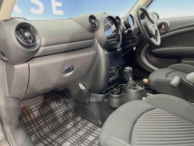 MINI クーパーSD クロスオーバー ディーゼルターボ パナソニック製ナビ フルセグTV バックカメラ Bluetooth接続 OZ製18インチアルミホイール HIDヘッドランプ LEDフォグランプ オートライト キーレス パドルシフト(25枚目)