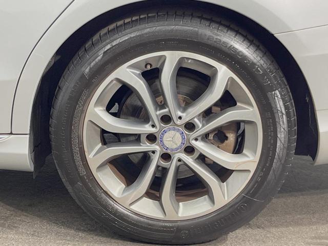 Cクラスステーションワゴン C200ステーションワゴン アバンギャルド レーダーセーフティPKG LEDヘッドランプ/ハイビームアシスト パワーバックドア 前席シートヒーター 運転席メモリ付前席パワーシート 純正ナビ バックカメラ フルセグTV 純正17インチAW(23枚目)