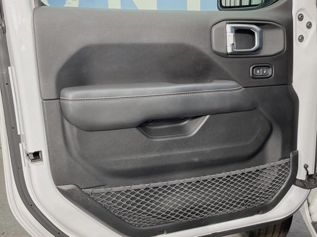 ジープ・ラングラーアンリミテッド サハラ AppleCarPlay 純正HDDナビ Bluetooth バックカメラ サイドカメラ フロントカメラ レーダークルーズコントロール ハンドルヒーター シートヒーター前席 LEDヘッドライト ETC(22枚目)