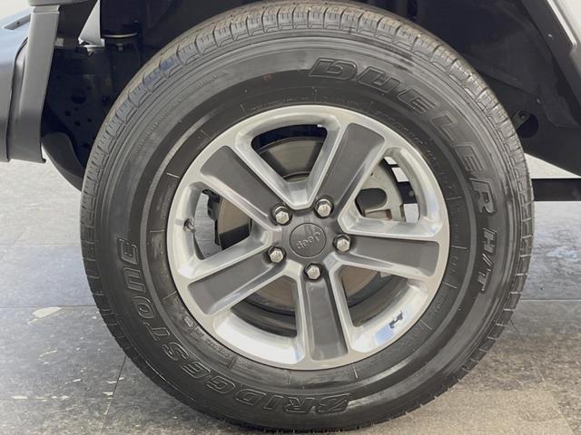 ジープ・ラングラーアンリミテッド サハラ AppleCarPlay 純正HDDナビ Bluetooth バックカメラ サイドカメラ フロントカメラ レーダークルーズコントロール ハンドルヒーター シートヒーター前席 LEDヘッドライト ETC(51枚目)