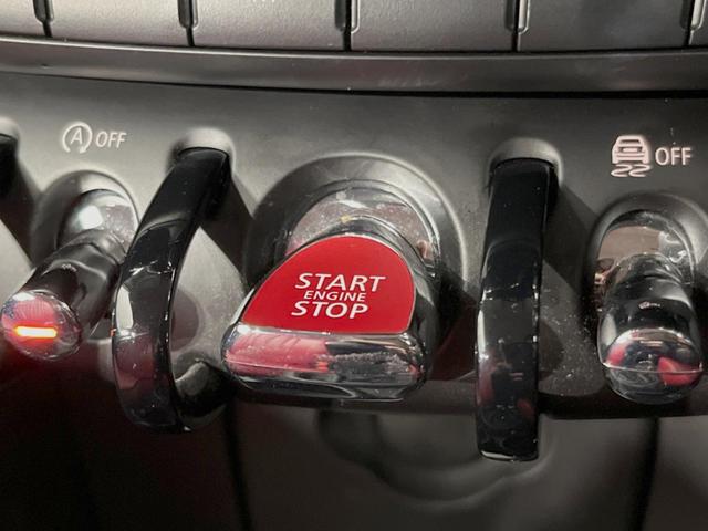 MINI ヴィクトリア 3ドア ナビゲーションPKG LEDヘッドランプ/LEDフォグランプ ユニオンジャックデザインLEDテールレンズ コンフォートアクセス バックカメラ Bluetooth 15インチ5本スポークAW(7枚目)