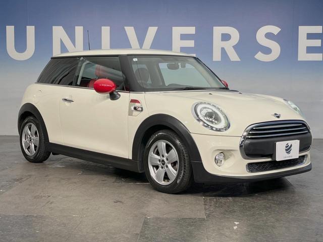 MINI ヴィクトリア 3ドア ナビゲーションPKG LEDヘッドランプ/LEDフォグランプ ユニオンジャックデザインLEDテールレンズ コンフォートアクセス バックカメラ Bluetooth 15インチ5本スポークAW(14枚目)