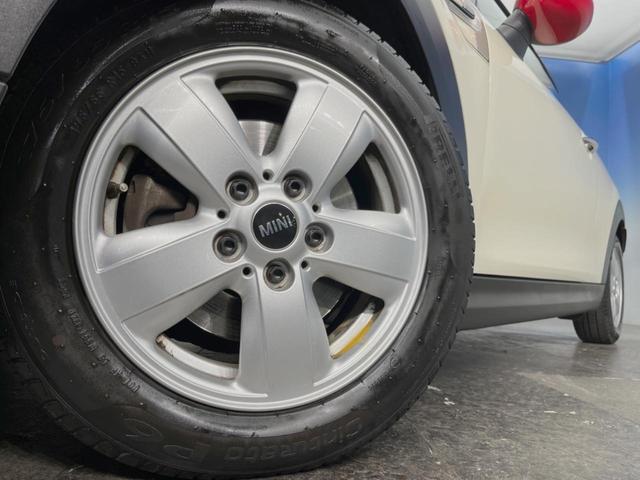 MINI ヴィクトリア 3ドア ナビゲーションPKG LEDヘッドランプ/LEDフォグランプ ユニオンジャックデザインLEDテールレンズ コンフォートアクセス バックカメラ Bluetooth 15インチ5本スポークAW(18枚目)
