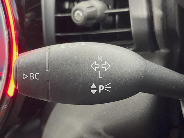 MINI ヴィクトリア 3ドア ナビゲーションPKG LEDヘッドランプ/LEDフォグランプ ユニオンジャックデザインLEDテールレンズ コンフォートアクセス バックカメラ Bluetooth 15インチ5本スポークAW(22枚目)