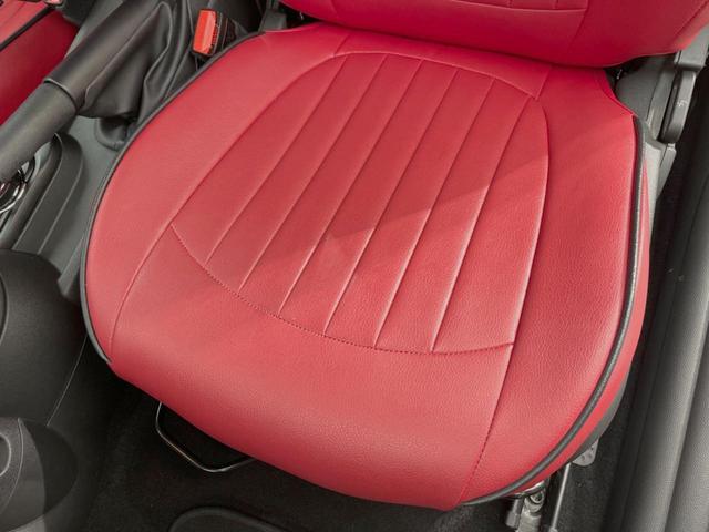 MINI ヴィクトリア 3ドア ナビゲーションPKG LEDヘッドランプ/LEDフォグランプ ユニオンジャックデザインLEDテールレンズ コンフォートアクセス バックカメラ Bluetooth 15インチ5本スポークAW(27枚目)