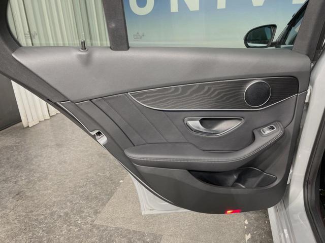 Cクラスステーションワゴン C220dステーションワゴンロレウスEDスポツプラP レーダーセーフティPKG エアサス 純正ナビ TV バックカメラ 純正18インチAW ワイヤレスチャージ 電動リアゲート キーレスゴー レザーシート パワーシート シートヒーター パーキングアシスト(32枚目)