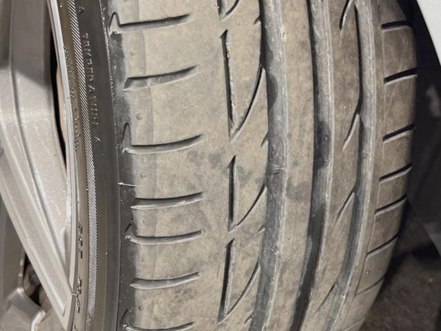 Cクラスステーションワゴン C220dステーションワゴンロレウスEDスポツプラP レーダーセーフティPKG エアサス 純正ナビ TV バックカメラ 純正18インチAW ワイヤレスチャージ 電動リアゲート キーレスゴー レザーシート パワーシート シートヒーター パーキングアシスト(55枚目)