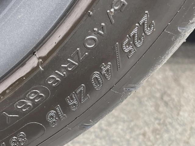 1シリーズ M140i エディションシャドー クルーズコントロール インテリジェントセーフティ パーキングアシスト 純正ナビ バックカメラ KW車高調 革シート パワーシート シートヒーター コンフォートアクセス LEDヘッドライト パドルシフト(56枚目)