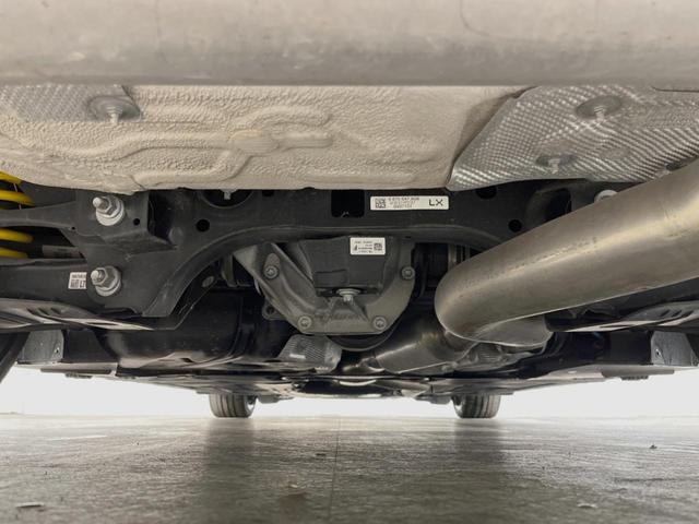 1シリーズ M140i エディションシャドー クルーズコントロール インテリジェントセーフティ パーキングアシスト 純正ナビ バックカメラ KW車高調 革シート パワーシート シートヒーター コンフォートアクセス LEDヘッドライト パドルシフト(58枚目)