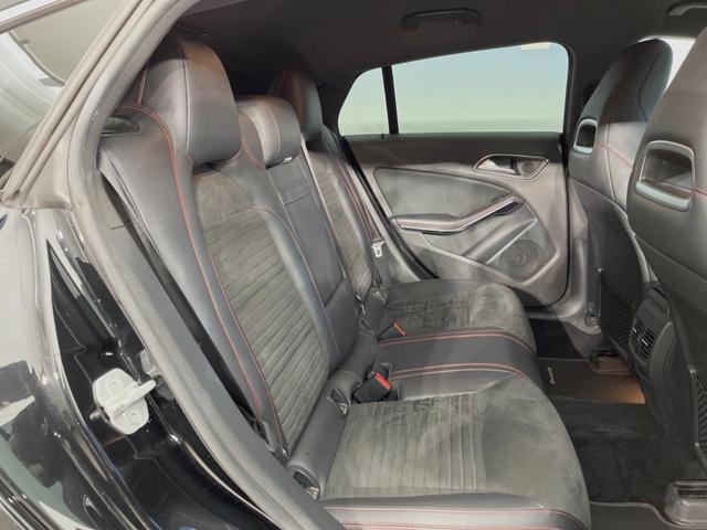 CLAクラス シューティングブレーク CLA180 シューティングブレーク スポーツ レーダーセーフティPKG 純正HDDナビ Bluetooth フルセグTV バックカメラ レーダークルーズコントロール パワーリアゲート シートヒーター前席 アイドリングストップ 合皮コンビシート(10枚目)