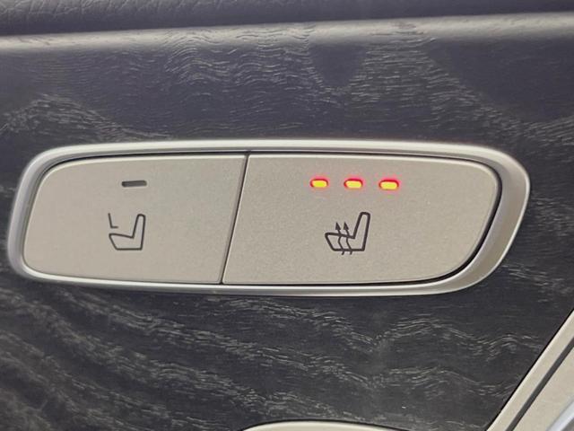 Eクラスステーションワゴン E300 ステーションワゴンアバンギャルド スポーツ レザーエクスクルーシブPKG レーダーセーフティPKG 360°カメラ LEDヘッドランプ/ハイビームアシスト 全席シートヒーター 12.3インチナビ フルセグTV 黒革シート パワーバックドア(9枚目)