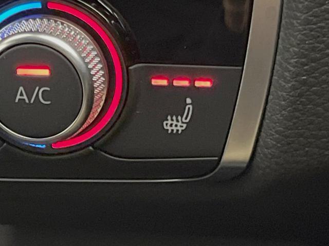 Ａ３ スポーツバック４０ＴＦＳＩクワトロ　スポーツ　ＳラインＰＫＧ　アシスタンスＰＫＧ　コンビニエンスＰＫＧ　アダプティブクルーズコントロール　ＭＭＩナビ　フルセグＴＶ　バックカメラ　ＬＥＤヘッドランプ／ハイビームアシスト　バーチャルコックピット（8枚目）