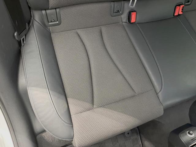 Ａ３ スポーツバック４０ＴＦＳＩクワトロ　スポーツ　ＳラインＰＫＧ　アシスタンスＰＫＧ　コンビニエンスＰＫＧ　アダプティブクルーズコントロール　ＭＭＩナビ　フルセグＴＶ　バックカメラ　ＬＥＤヘッドランプ／ハイビームアシスト　バーチャルコックピット（30枚目）