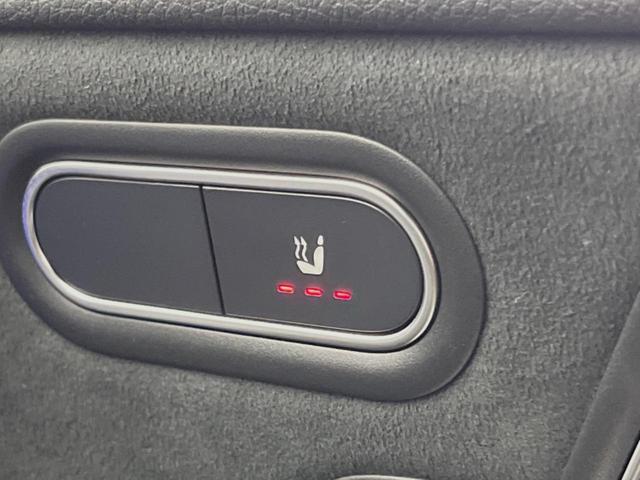 CLAクラス CLA200d AMGラインパッケージ レーダーセーフティPKG 360°カメラ LEDヘッドランプ/ハイビームアシスト 10.25インチナビ バックカメラ フルセグTV 19インチAW 前席シートヒーター/パワーシート キーレスゴー(7枚目)