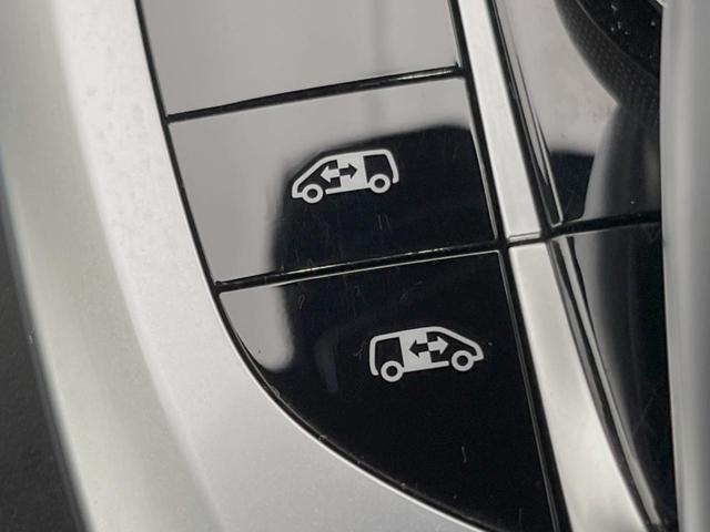 Ｖクラス Ｖ２２０ｄ　スポーツ　ロング　パノラミックスライディングルーフ　レーダーセーフティＰＫＧ　両側パワースライドドア　リアエンターテイメント　Ｂｕｒｍｅｓｔｅｒ　純正ＨＤＤナビ　全周囲カメラ　フルセグＴＶ　黒革　前席シートヒーター（5枚目）