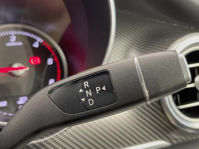 Ｖクラス Ｖ２２０ｄ　スポーツ　ロング　パノラミックスライディングルーフ　レーダーセーフティＰＫＧ　両側パワースライドドア　リアエンターテイメント　Ｂｕｒｍｅｓｔｅｒ　純正ＨＤＤナビ　全周囲カメラ　フルセグＴＶ　黒革　前席シートヒーター（40枚目）