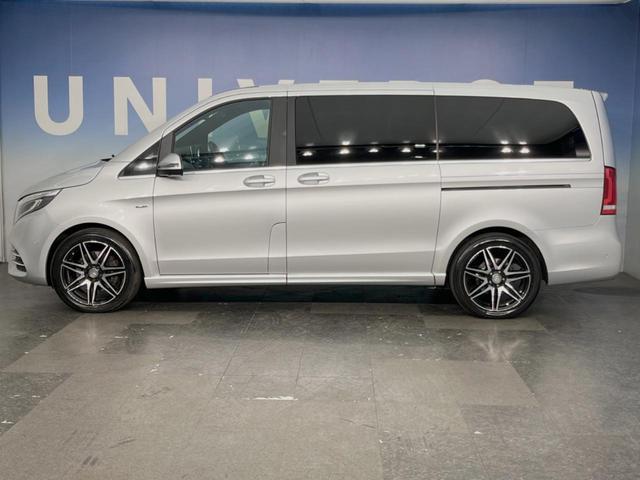 Ｖクラス Ｖ２２０ｄ　スポーツ　ロング　パノラミックスライディングルーフ　レーダーセーフティＰＫＧ　両側パワースライドドア　リアエンターテイメント　Ｂｕｒｍｅｓｔｅｒ　純正ＨＤＤナビ　全周囲カメラ　フルセグＴＶ　黒革　前席シートヒーター（55枚目）