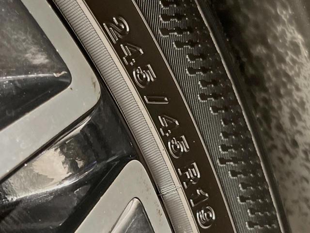 Ｖクラス Ｖ２２０ｄ　スポーツ　ロング　パノラミックスライディングルーフ　レーダーセーフティＰＫＧ　両側パワースライドドア　リアエンターテイメント　Ｂｕｒｍｅｓｔｅｒ　純正ＨＤＤナビ　全周囲カメラ　フルセグＴＶ　黒革　前席シートヒーター（62枚目）