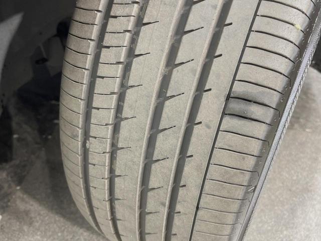 Ｖクラス Ｖ２２０ｄ　スポーツ　ロング　パノラミックスライディングルーフ　レーダーセーフティＰＫＧ　両側パワースライドドア　リアエンターテイメント　Ｂｕｒｍｅｓｔｅｒ　純正ＨＤＤナビ　全周囲カメラ　フルセグＴＶ　黒革　前席シートヒーター（63枚目）