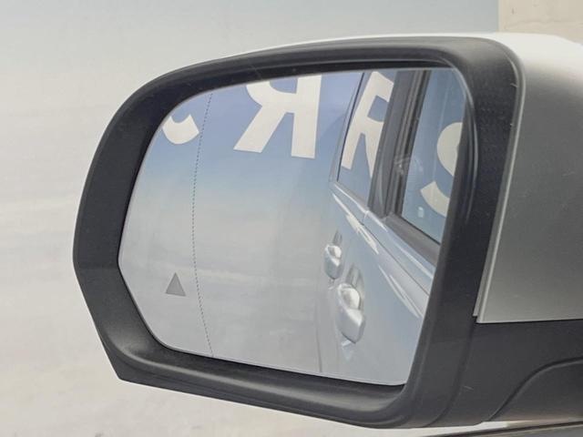 Ｖクラス Ｖ２２０ｄ　スポーツ　ロング　パノラミックスライディングルーフ　レーダーセーフティＰＫＧ　両側パワースライドドア　リアエンターテイメント　Ｂｕｒｍｅｓｔｅｒ　純正ＨＤＤナビ　全周囲カメラ　フルセグＴＶ　黒革　前席シートヒーター（65枚目）