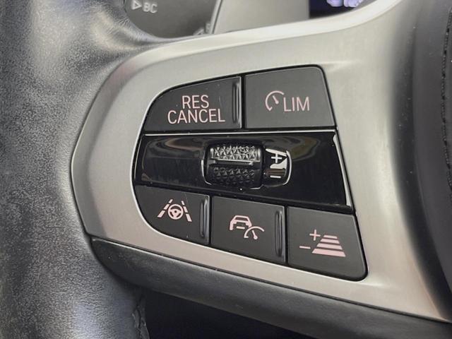 ●レーダークルーズコントロール：前の車との車間距離を一定にとりつつ、一定速度で自動走行してくれる次世代のクルーズコントロール！主に高速道路や自動車専用道路で使用する便利な機能です！