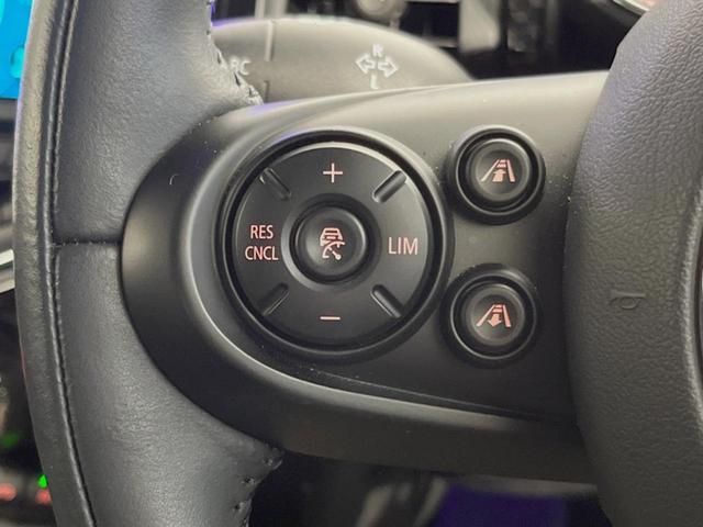 �����[�_�[�N���[�Y�R���g���[���F�O�̎ԂƂ̎Ԋԋ��������ɂƂ�A��葬�x�Ŏ������s���Ă���鎟����̃N���[�Y�R���g���[���I��ɍ������H�⎩���Ԑ�p���H�Ŏg�p����֗��ȋ@�\�ł��I