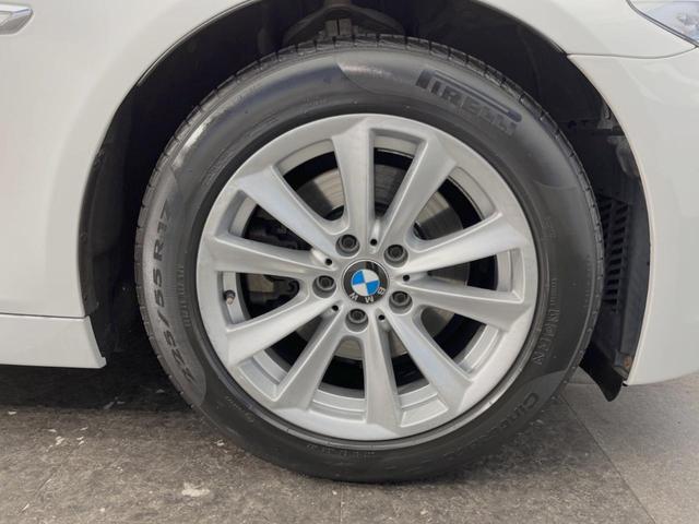 5シリーズ 523i ハイラインパッケージ レーダークルーズコントロール 純正HDDナビ Bluetooth フルセグTV バックカメラ 黒革 シートヒーター前席 パワーシート前席 クリアランスソナー ターボ 電動ローラーブラインド ETC(55枚目)