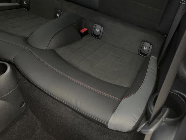 MINI ジョンクーパーワークス エッセンシャル・トリム ジョンクーパーワークストリムPKG アクティブクルーズコントロール ヘッドアップディスプレイ カープレイ 純正ナビ バックカメラ インテリジェントセーフティ 前席シートヒーター 純正18インチAW(31枚目)