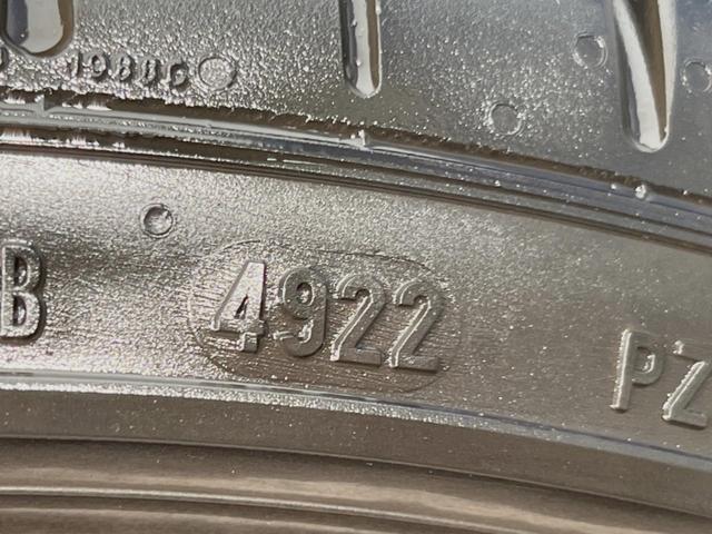 MINI ジョンクーパーワークス エッセンシャル・トリム ジョンクーパーワークストリムPKG アクティブクルーズコントロール ヘッドアップディスプレイ カープレイ 純正ナビ バックカメラ インテリジェントセーフティ 前席シートヒーター 純正18インチAW(54枚目)