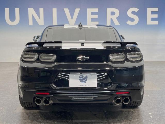 シボレーカマロ ファイナルエディション　左ハンドル　クルーズコントロール　シートヒーター／ベンチレーション　ＢＯＳＥサウンドシステム　Ａｐｐｌｅ　Ｃａｒ　Ｐｌａｙ　バックモニター　アルカンターラコンビシート　車線逸脱防止警報　ＥＴＣ車載機（12枚目）