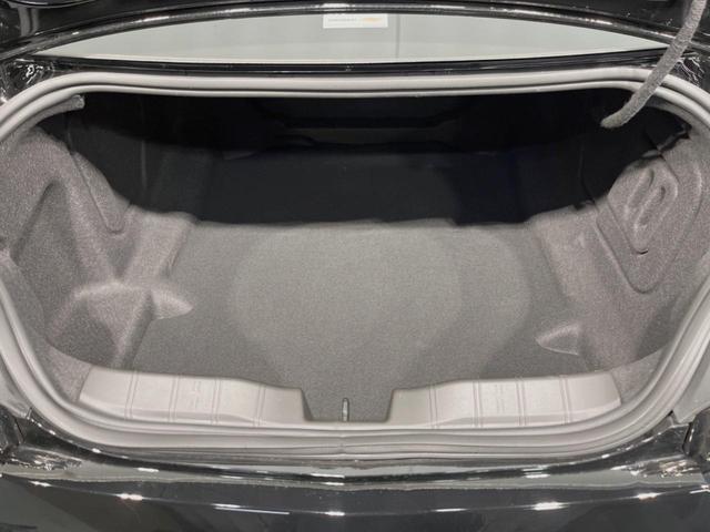 シボレーカマロ ファイナルエディション　左ハンドル　クルーズコントロール　シートヒーター／ベンチレーション　ＢＯＳＥサウンドシステム　Ａｐｐｌｅ　Ｃａｒ　Ｐｌａｙ　バックモニター　アルカンターラコンビシート　車線逸脱防止警報　ＥＴＣ車載機（18枚目）