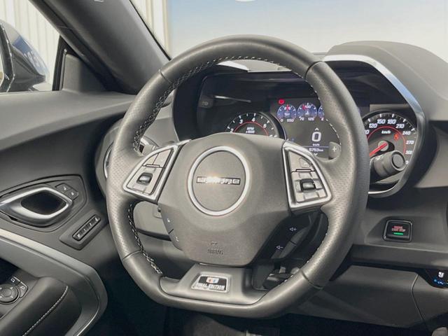 シボレーカマロ ファイナルエディション　左ハンドル　クルーズコントロール　シートヒーター／ベンチレーション　ＢＯＳＥサウンドシステム　Ａｐｐｌｅ　Ｃａｒ　Ｐｌａｙ　バックモニター　アルカンターラコンビシート　車線逸脱防止警報　ＥＴＣ車載機（19枚目）