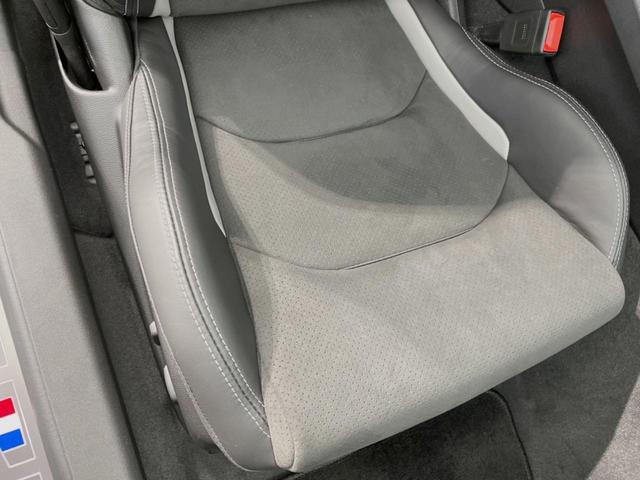 シボレーカマロ ファイナルエディション　左ハンドル　クルーズコントロール　シートヒーター／ベンチレーション　ＢＯＳＥサウンドシステム　Ａｐｐｌｅ　Ｃａｒ　Ｐｌａｙ　バックモニター　アルカンターラコンビシート　車線逸脱防止警報　ＥＴＣ車載機（25枚目）