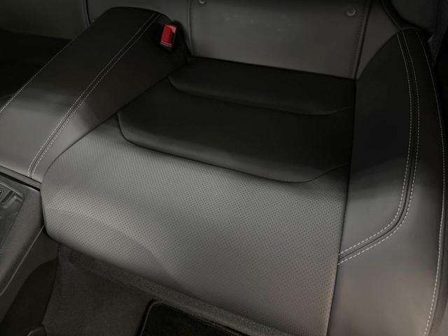 シボレーカマロ ファイナルエディション　左ハンドル　クルーズコントロール　シートヒーター／ベンチレーション　ＢＯＳＥサウンドシステム　Ａｐｐｌｅ　Ｃａｒ　Ｐｌａｙ　バックモニター　アルカンターラコンビシート　車線逸脱防止警報　ＥＴＣ車載機（28枚目）