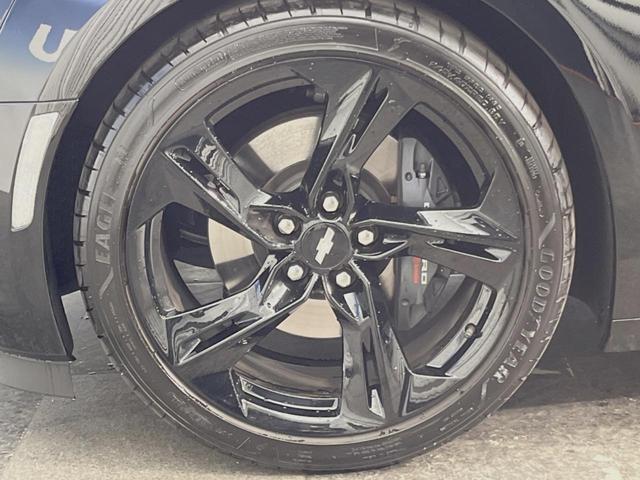 シボレーカマロ ファイナルエディション　左ハンドル　クルーズコントロール　シートヒーター／ベンチレーション　ＢＯＳＥサウンドシステム　Ａｐｐｌｅ　Ｃａｒ　Ｐｌａｙ　バックモニター　アルカンターラコンビシート　車線逸脱防止警報　ＥＴＣ車載機（34枚目）