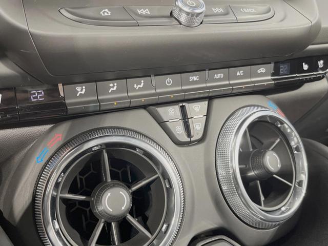 シボレーカマロ ファイナルエディション　左ハンドル　クルーズコントロール　シートヒーター／ベンチレーション　ＢＯＳＥサウンドシステム　Ａｐｐｌｅ　Ｃａｒ　Ｐｌａｙ　バックモニター　アルカンターラコンビシート　車線逸脱防止警報　ＥＴＣ車載機（41枚目）