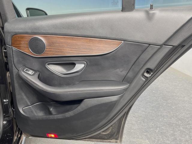 Cクラスステーションワゴン C220d ステーションワゴン アバンギャルド レーダーセーフティPKG LEDヘッドランプ/ハイビームアシスト パーキングアシスト 純正10.25インチナビ リアカメラ フルセグTV Apple Car Play 前席シートヒーター/パワーシート(33枚目)