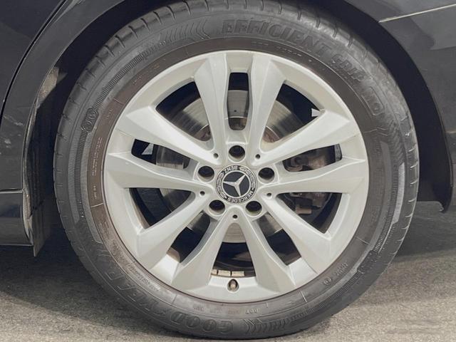 Cクラスステーションワゴン C220d ステーションワゴン アバンギャルド レーダーセーフティPKG LEDヘッドランプ/ハイビームアシスト パーキングアシスト 純正10.25インチナビ リアカメラ フルセグTV Apple Car Play 前席シートヒーター/パワーシート(35枚目)