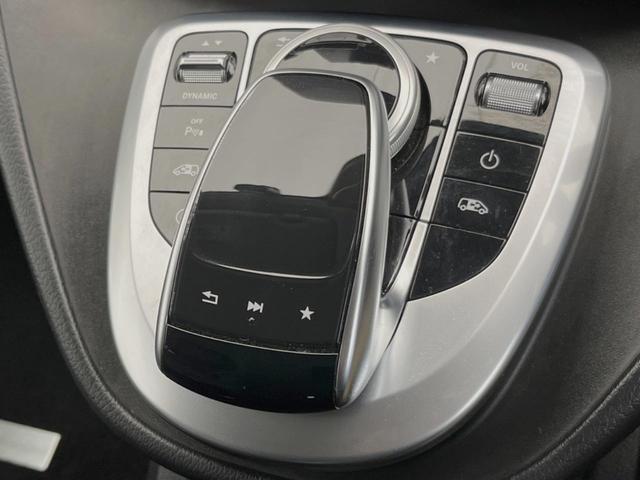 ●両側パワースライドドア：スマートキーや運転席のスイッチで後席両側スライドドアの開閉が可能♪電動だから力を入れてドアを開ける必要が無く、小さなお子様でも簡単に開け閉めでき快適です♪