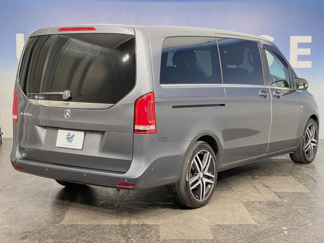 ●無料付帯の保証の他、安心の最長３年・走行無制限保証（有償）をご用意。輸入車を安心してお楽しみいただける様、保証内容も充実はもちろん、無料点検＆オイル交換やロードサービスも付帯しております。