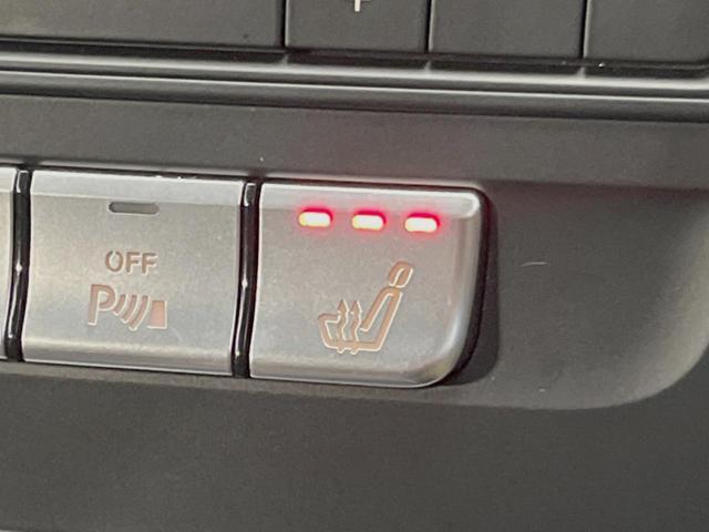 ●フロントシートヒーティング：運転席・助手席共に三段階で調節が可能なシートヒーターを装備しております。季節を問わず快適にご使用いただけます。